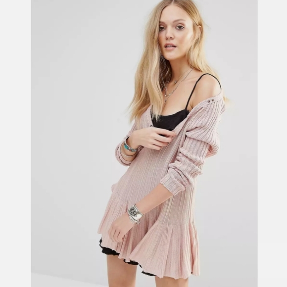 Free People Olive Green Rib & Ruffles Sweater Dress/Tunic Size Small - Picture 4 of 16